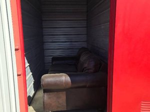5 x 10 storage unit in Tulsa, OK