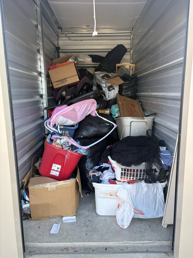 5 x 10 storage unit in Montgomery, IL