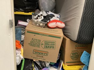 5 x 5 storage unit in Pacoima, CA