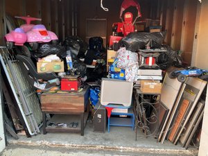 10 x 20 storage unit in Saugus, CA