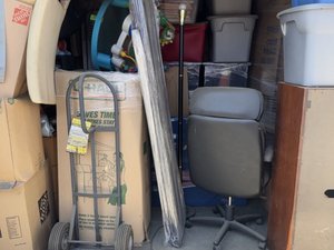 10 x 15 storage unit in Saugus, CA