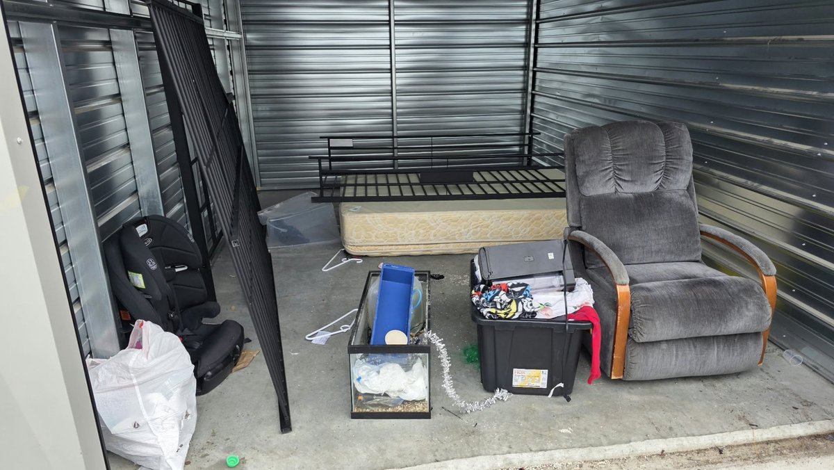 10 x 15 storage unit in Spokane Valley, WA