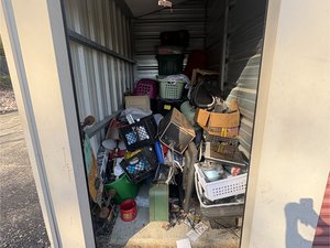5 x 10 storage unit in Bloomington, IN