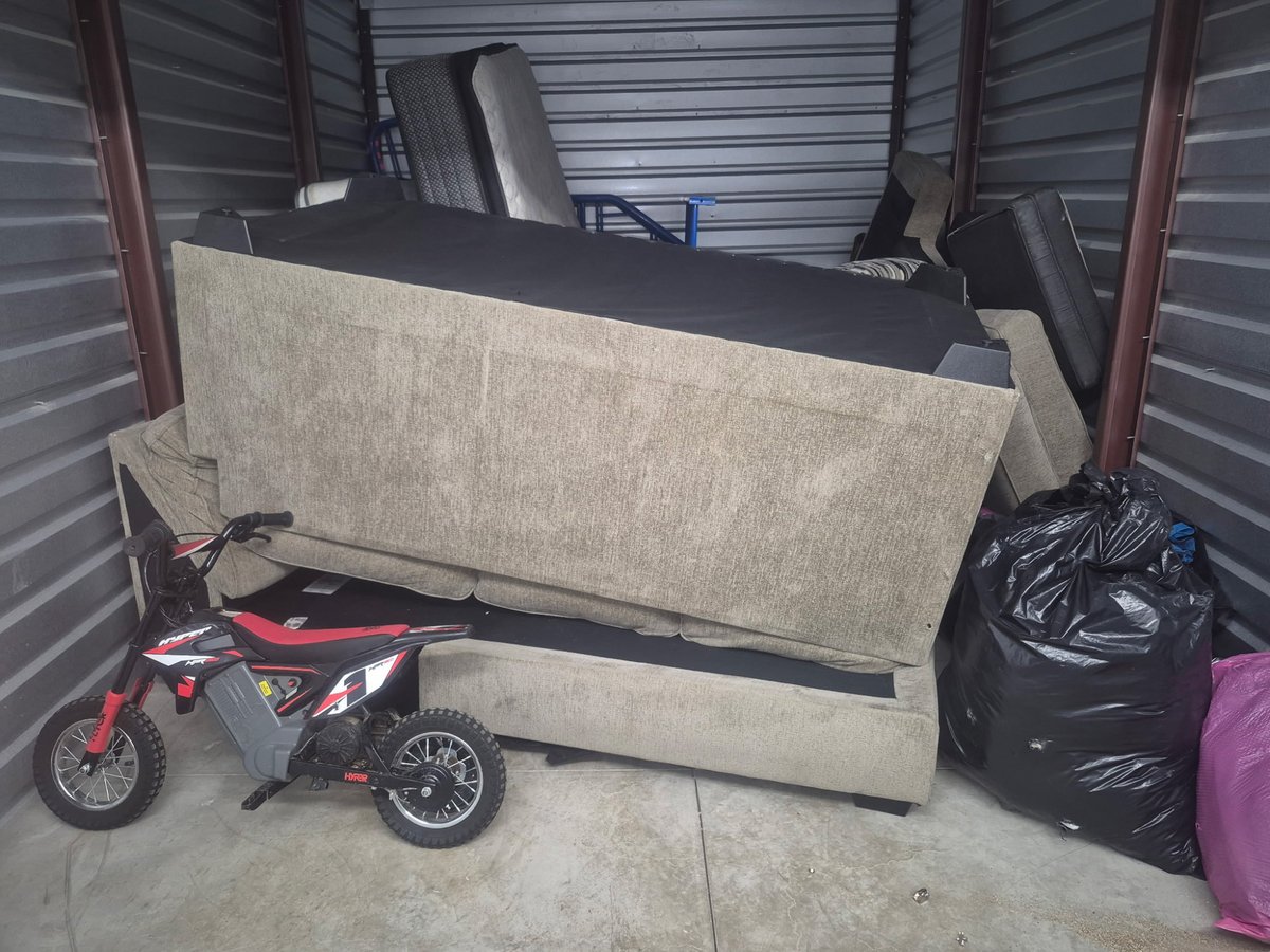 10 x 15 storage unit in Garland, TX