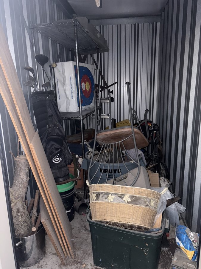 5 x 10 storage unit in Montgomery, IL