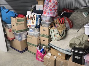 10 x 7 storage unit in Carlsbad, CA