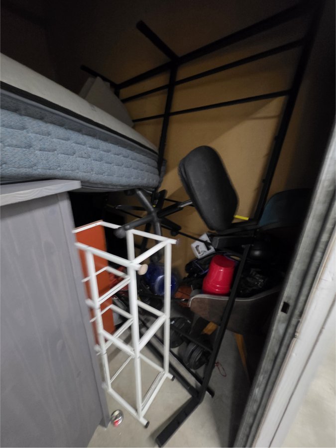 10 x 10 storage unit in Las Vegas, NV