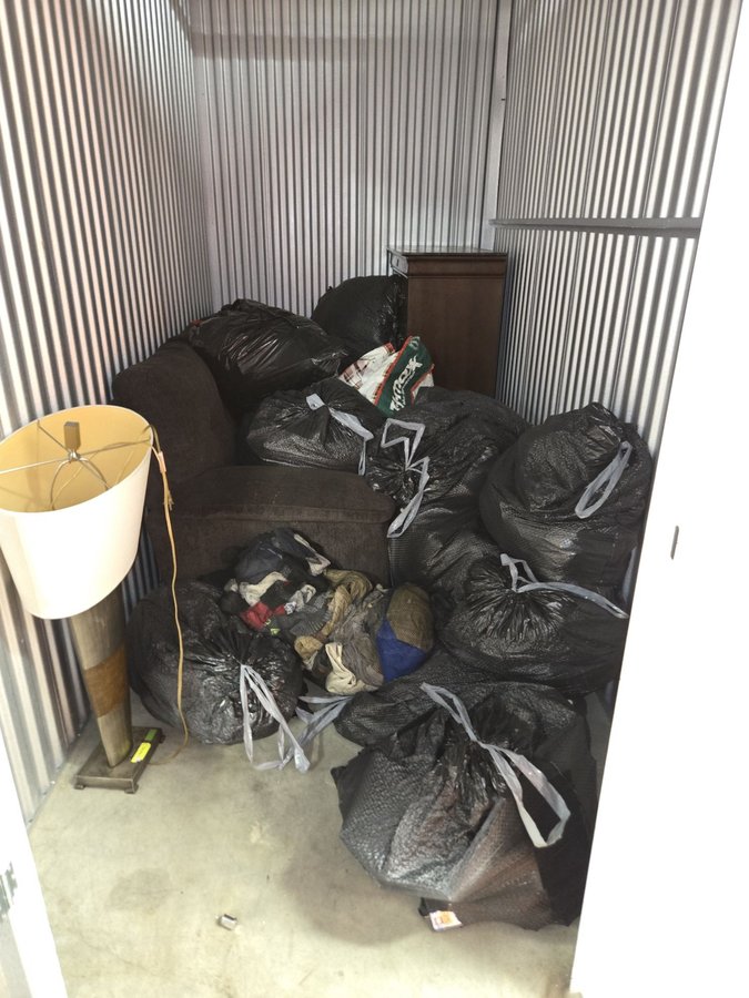 5 x 10 storage unit in Washington, DC