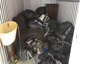 5 x 10 storage unit in Washington, DC