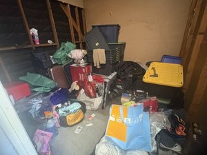 10 x 10 storage unit in Westminster, CA