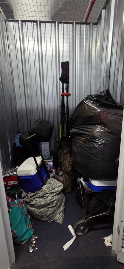 5 x 5 storage unit in Staten Island, NY
