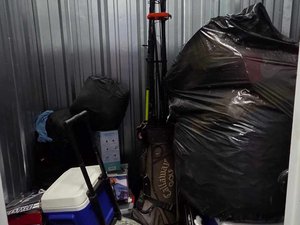 5 x 5 storage unit in Staten Island, NY