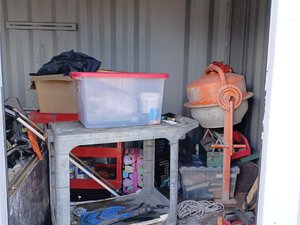 16 x 8 storage unit in West Sacramento, CA