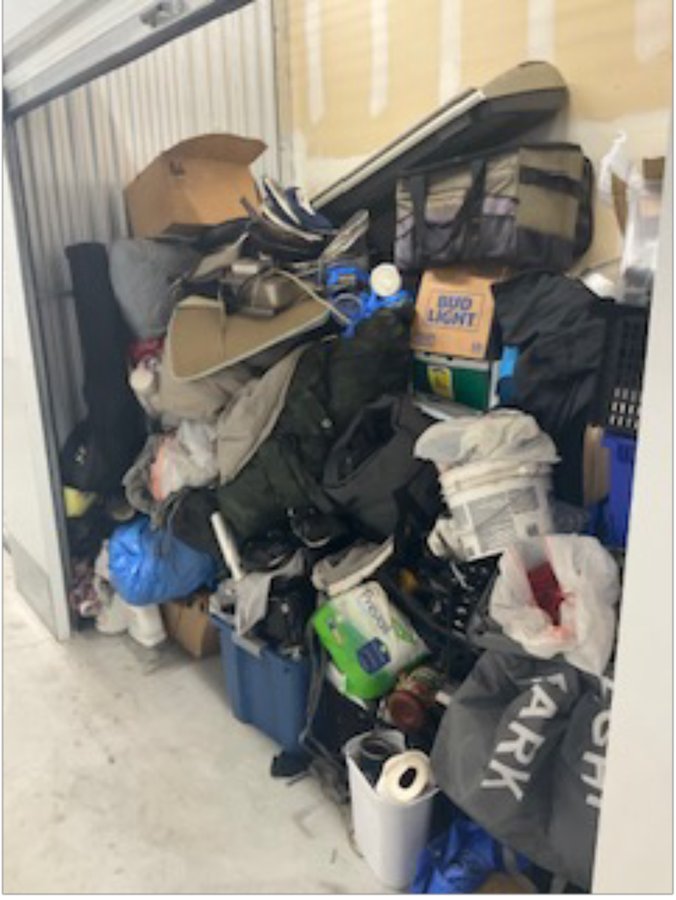 5 x 10 storage unit in Oxnard, CA