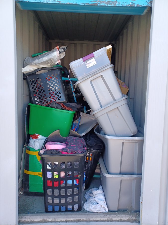 5 x 8 storage unit in West Sacramento, CA