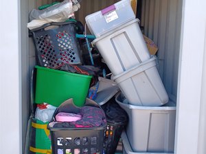 5 x 8 storage unit in West Sacramento, CA