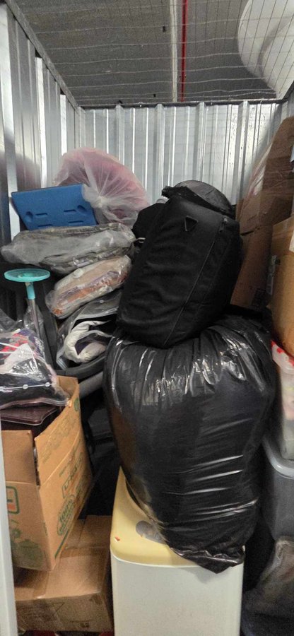 5 x 5 storage unit in Staten Island, NY