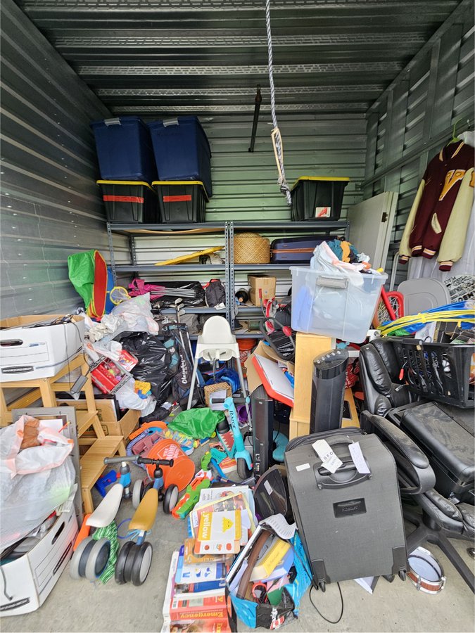 10 x 10 storage unit in Napa, CA
