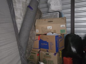 10 x 10 storage unit in Stockton, CA