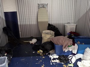 10 x 10 storage unit in Staten Island, NY