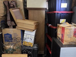 10 x 12 storage unit in Staten Island, NY