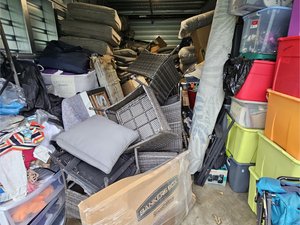 10 x 20 storage unit in Napa, CA