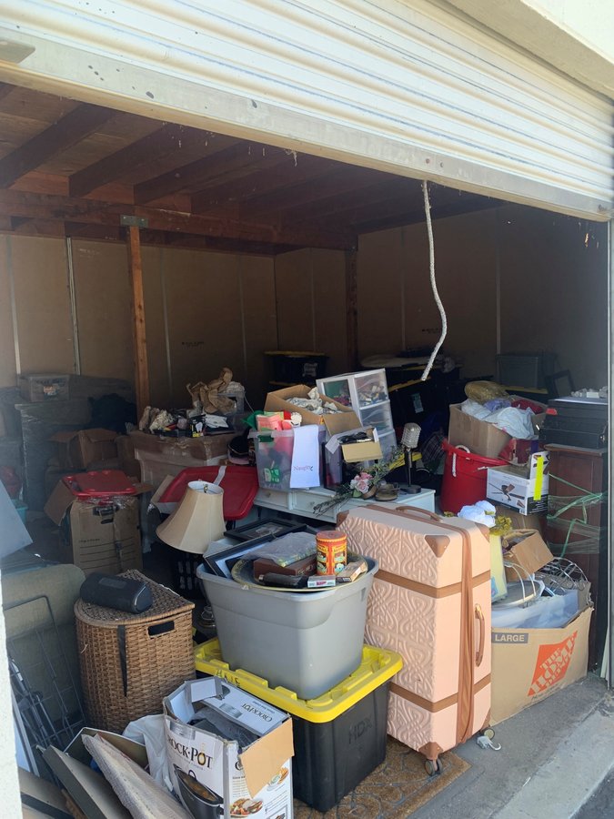 20 x 20 storage unit in Sun City, CA