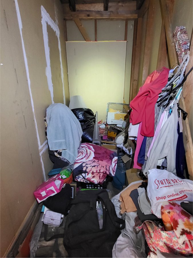 5 x 10 storage unit in Upland, CA