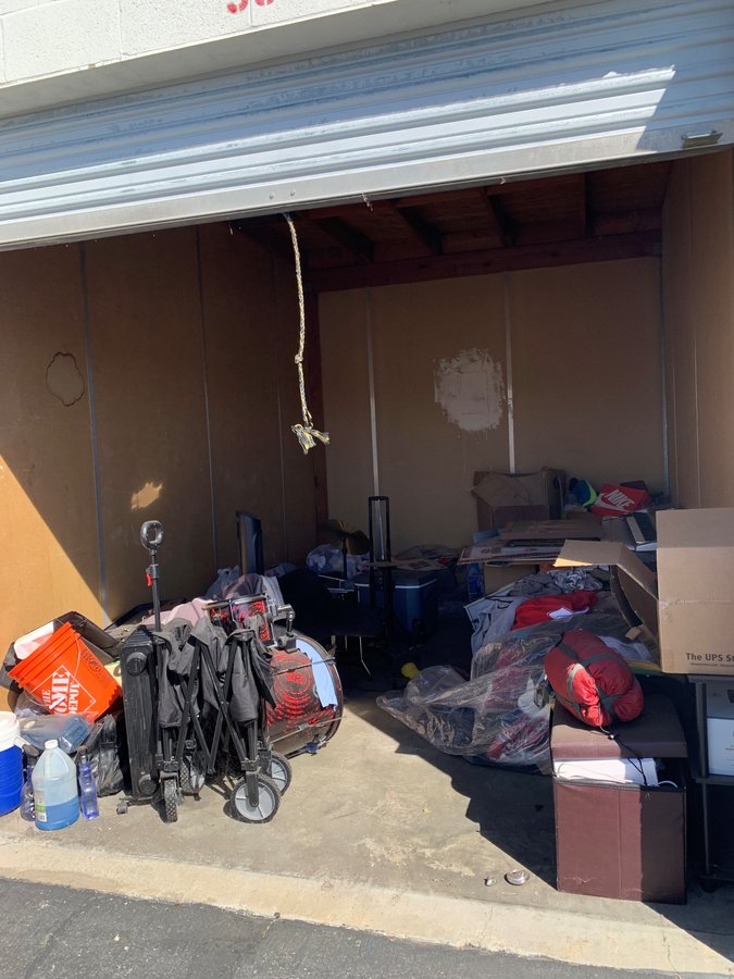 10 x 15 storage unit in Sun City, CA