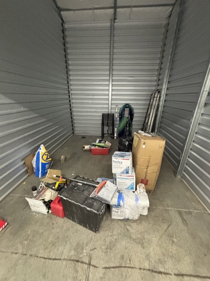 10 x 12 storage unit in Puyallup, WA