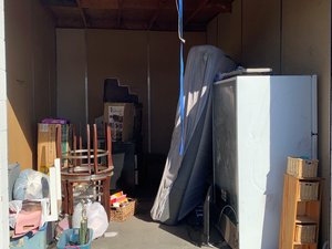 10 x 15 storage unit in Sun City, CA