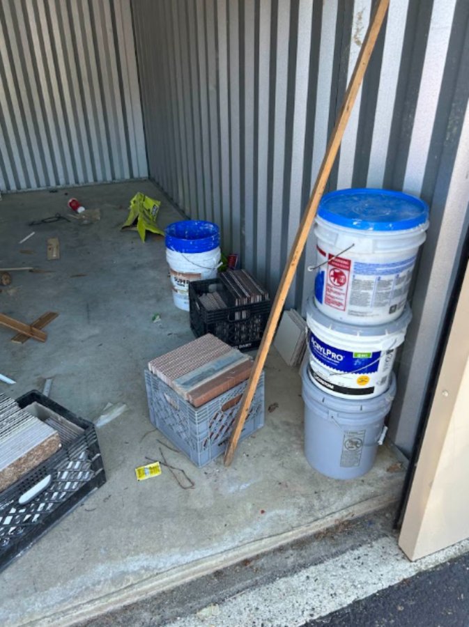 10 x 15 storage unit in Williamstown, NJ