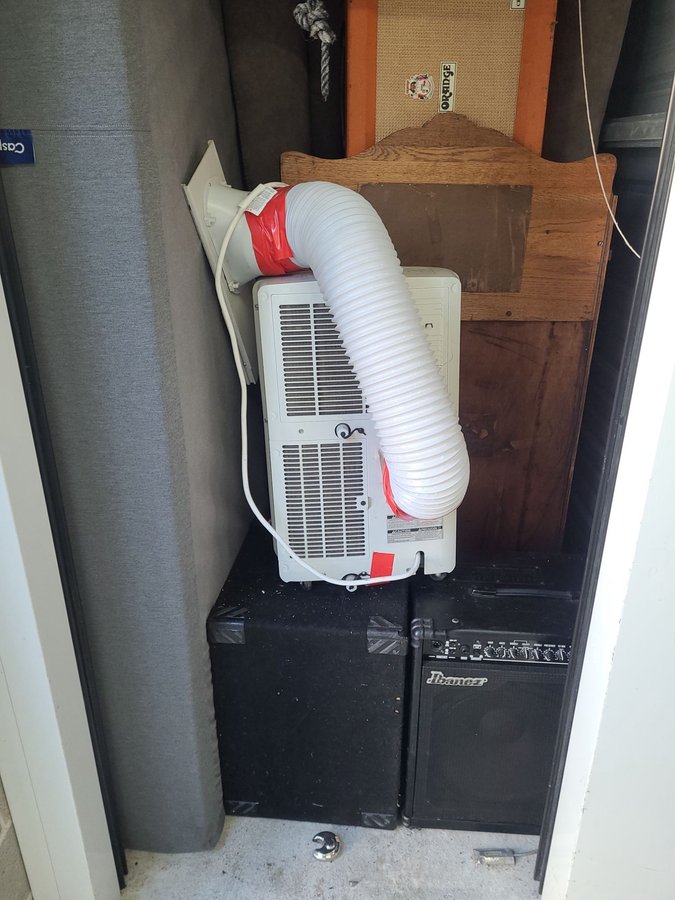5 x 10 storage unit in Saint Helens, OR