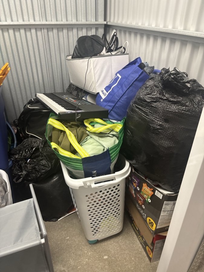 5 x 5 storage unit in Florissant, MO