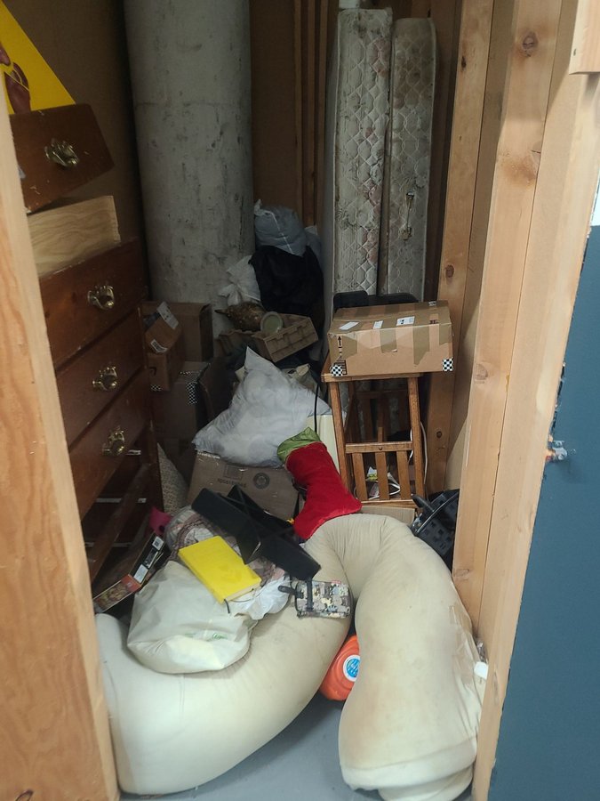 5 x 10 storage unit in Portland, OR