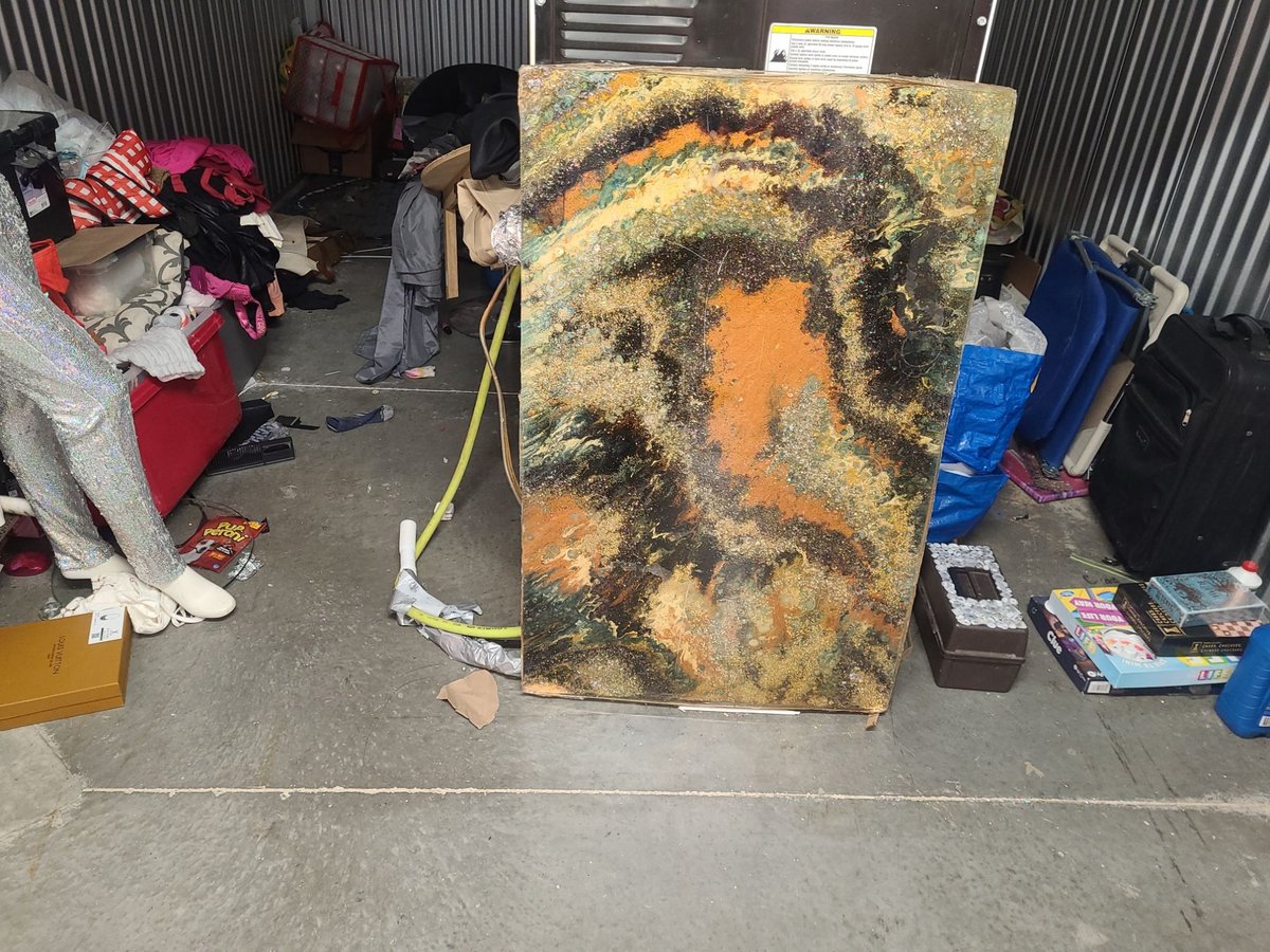 10 x 15 storage unit in Portland, OR