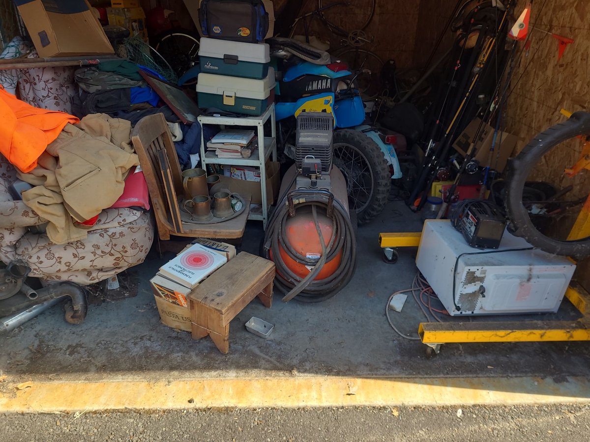 10 x 15 storage unit in Saint Helens, OR