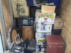 5 x 10 storage unit in Saint Helens, OR
