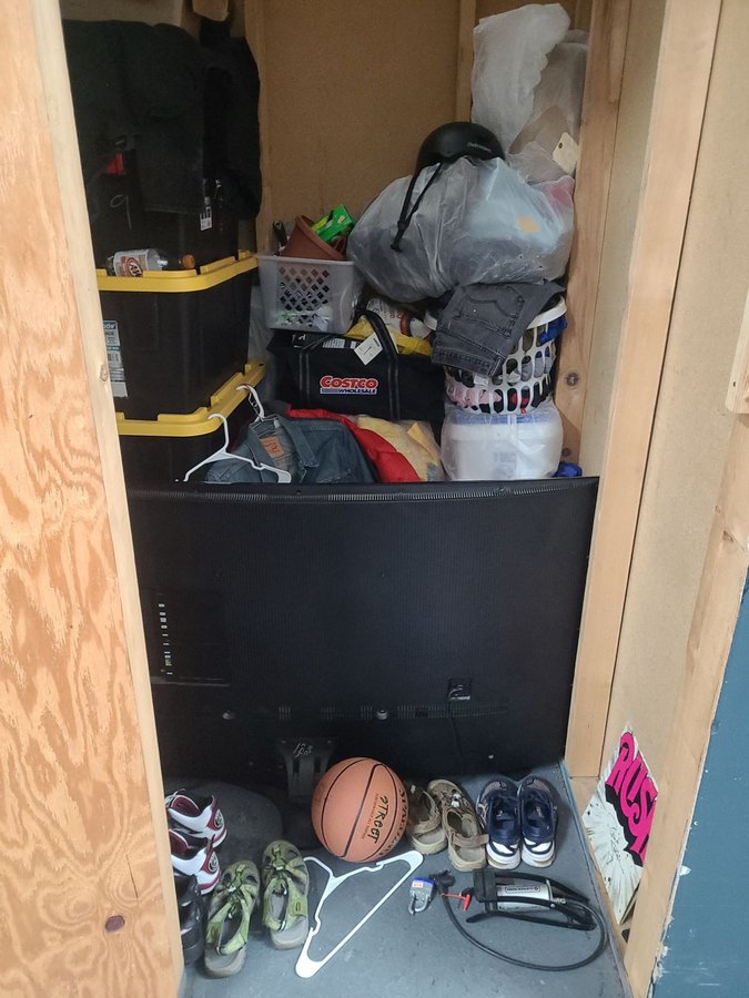 5 x 5 storage unit in Portland, OR