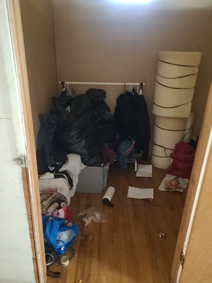 7 x 8 storage unit in Portland, OR