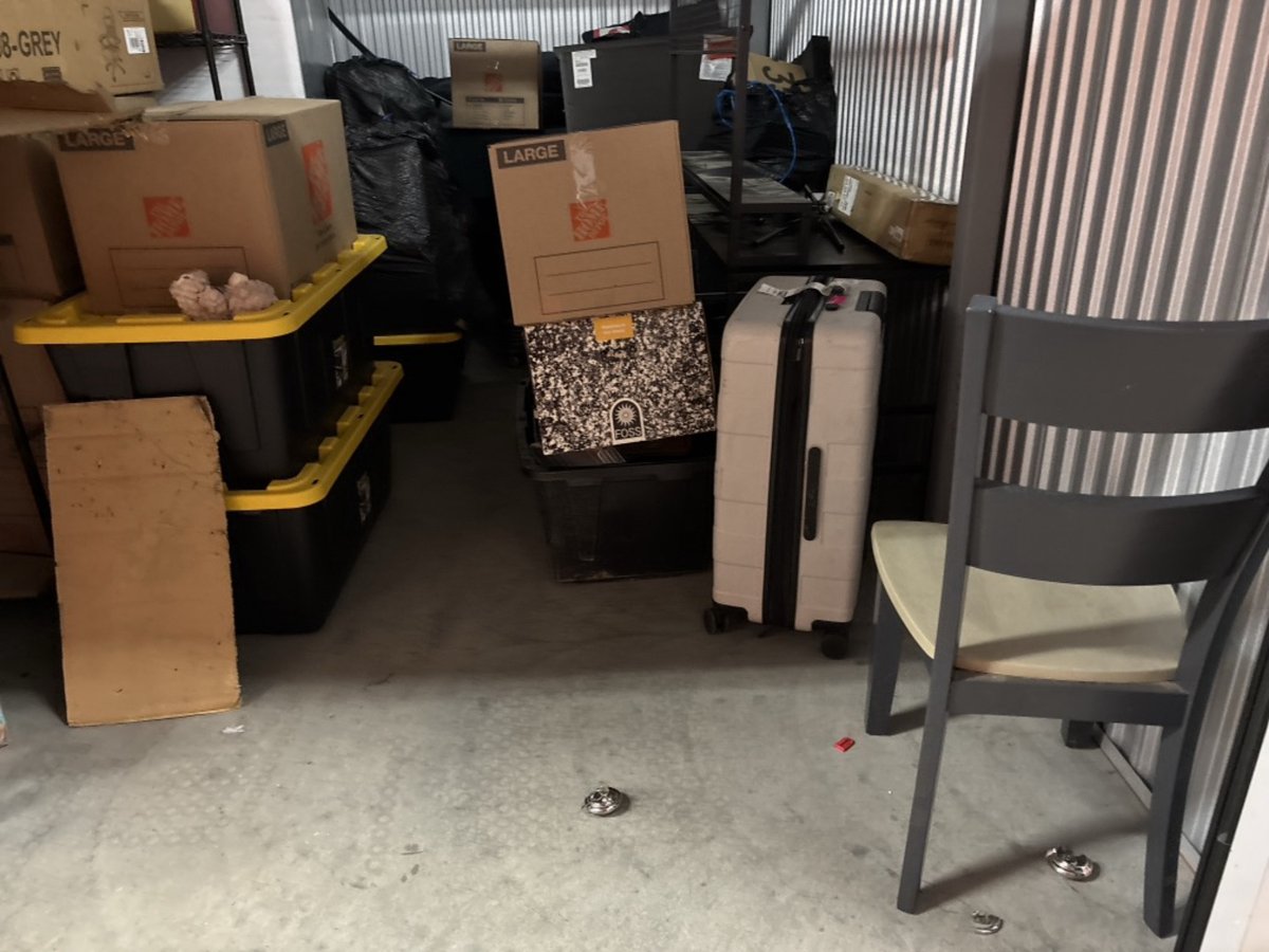 10 x 20 storage unit in Florissant, MO