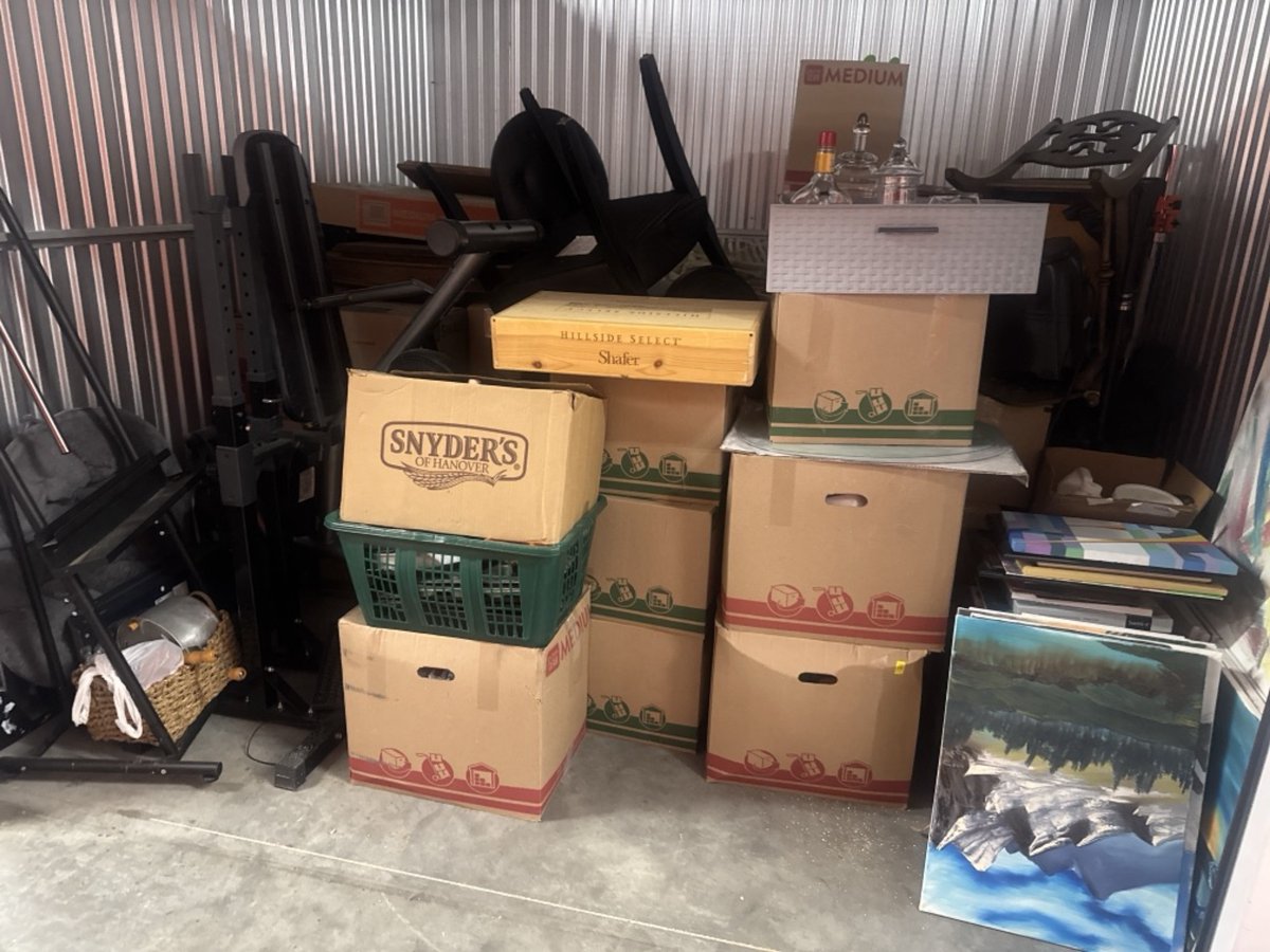 10 x 10 storage unit in Parker, CO