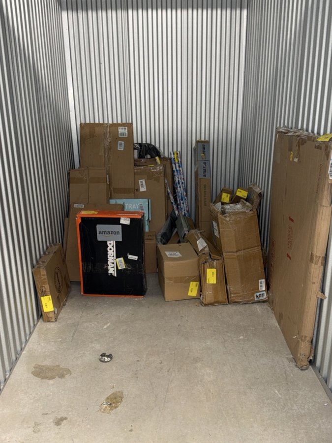 5 x 10 storage unit in Centennial, CO