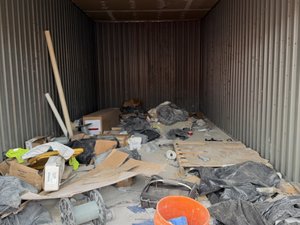 10 x 25 storage unit in Englewood, CO