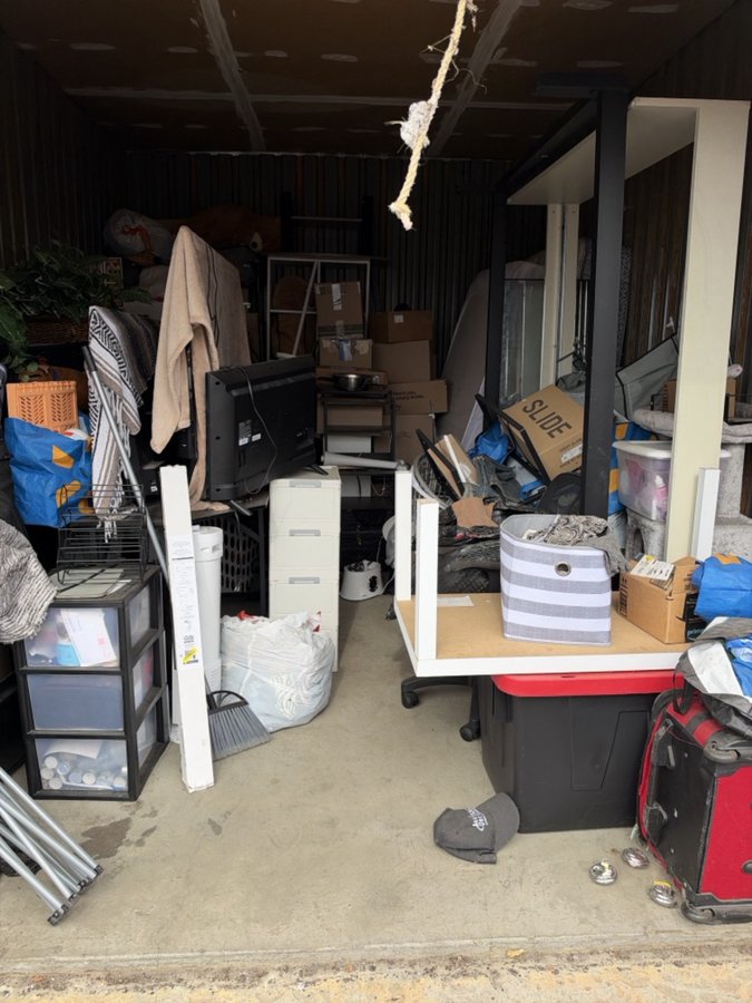 10 x 15 storage unit in Englewood, CO