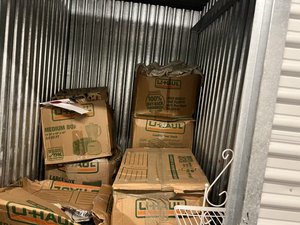 4 x 5 storage unit in Lauderhill, FL