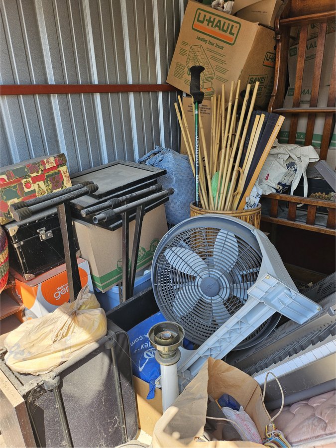 10 x 10 storage unit in Crowley, TX