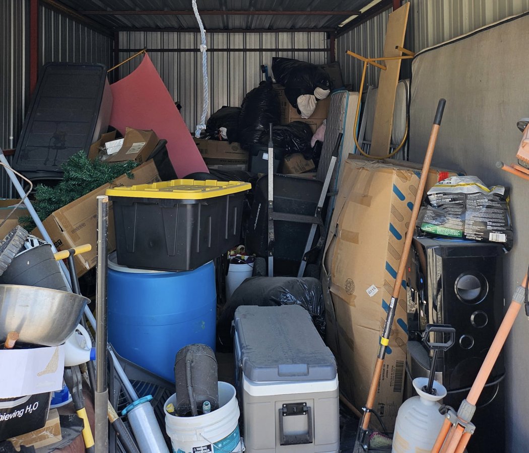 10 x 20 storage unit in Crowley, TX