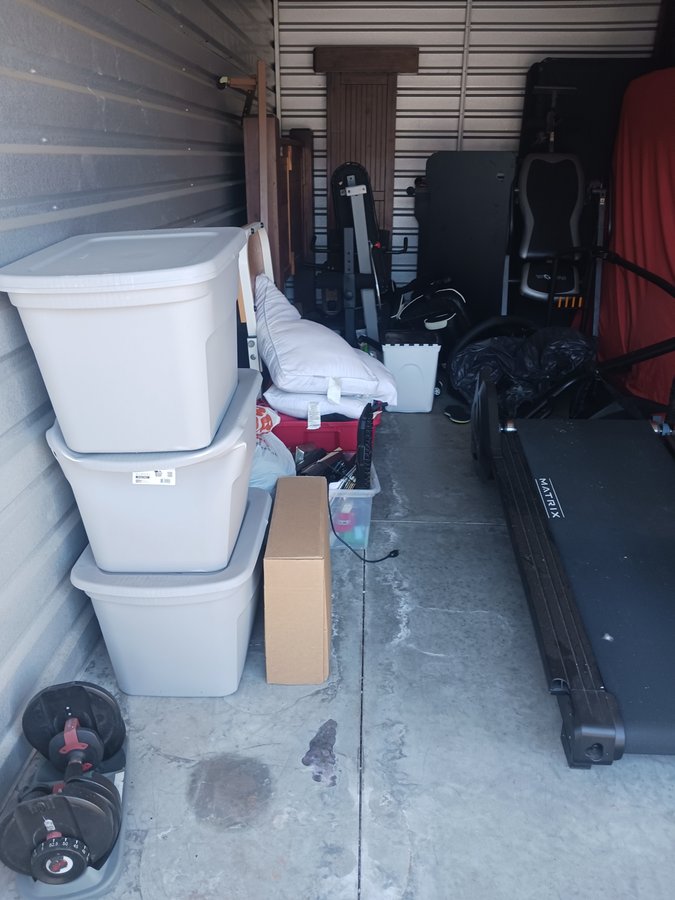 10 x 20 storage unit in Haines City, FL