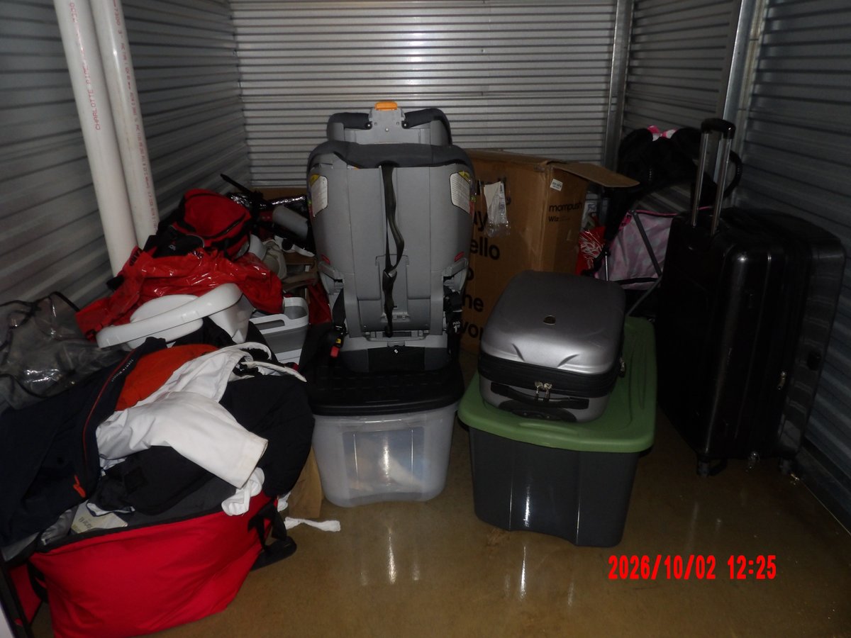 8 x 8 storage unit in Union, NJ